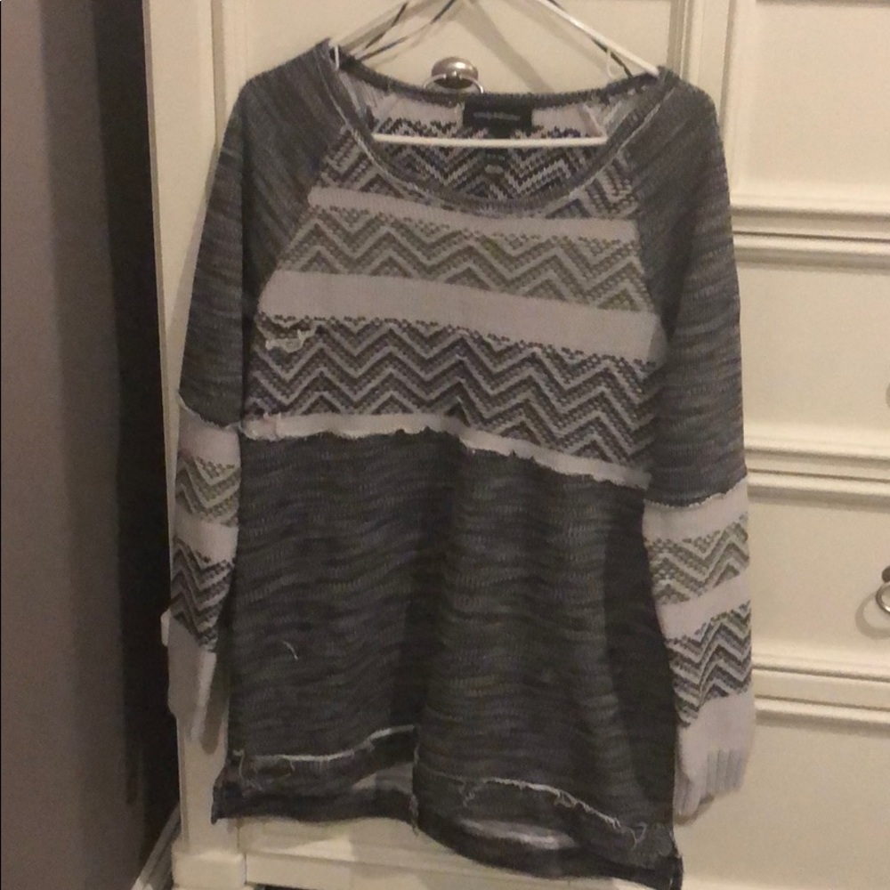 Maternity sweater